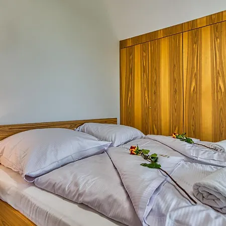 Daire Izerska Z Ogrodem By Royal Aparts *