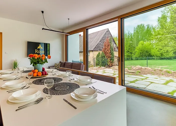 Izerska Z Ogrodem By Royal Aparts